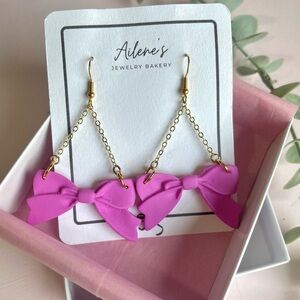 Bowtiful Earrings